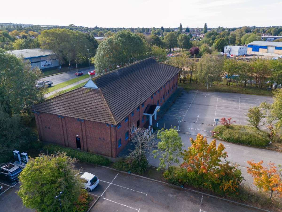 Office in Lincoln - photo 2