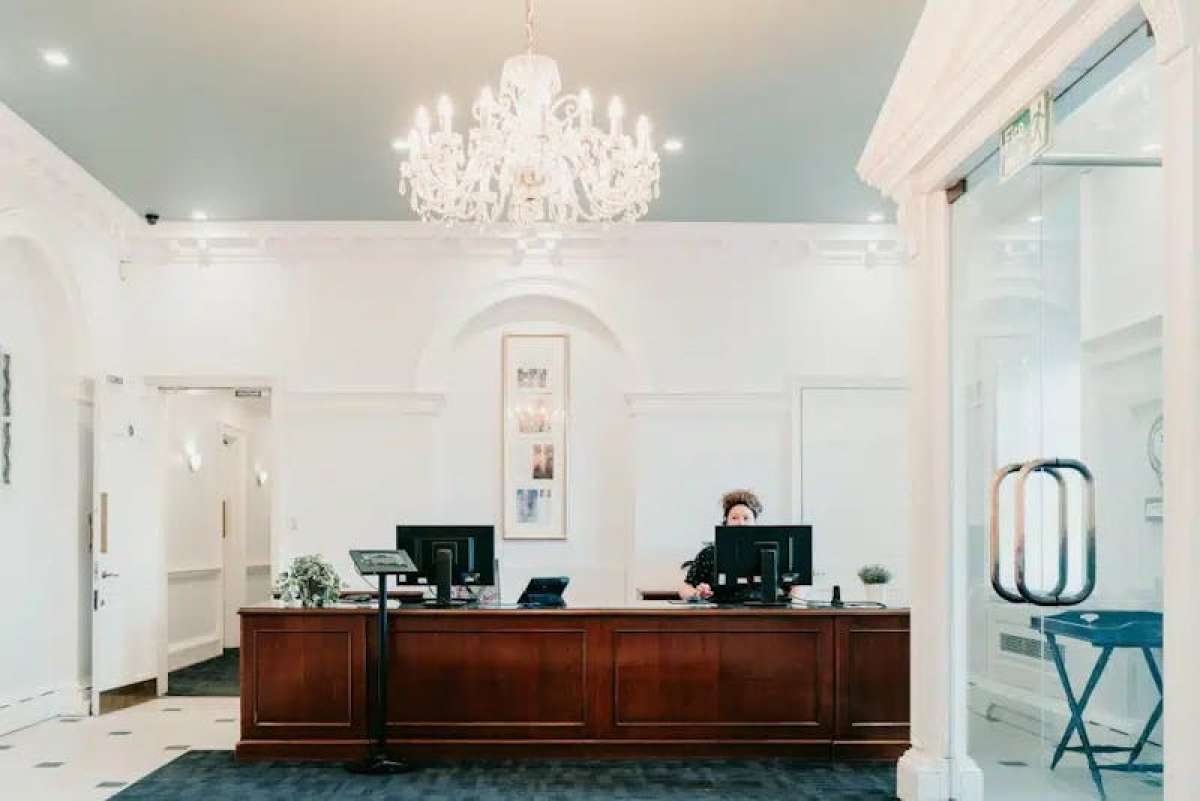 Office in Fareham - photo 4