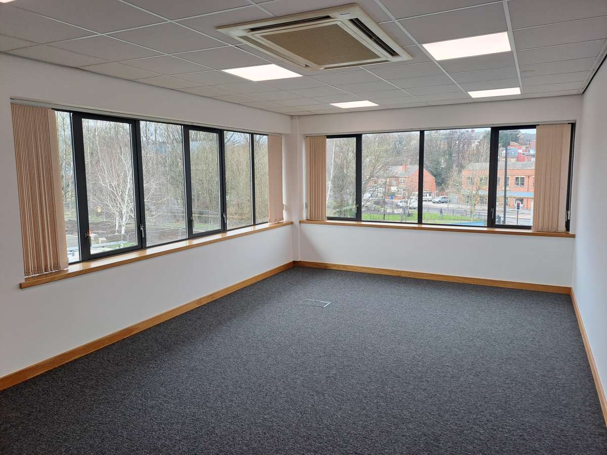 Office in Sheffield - photo 4