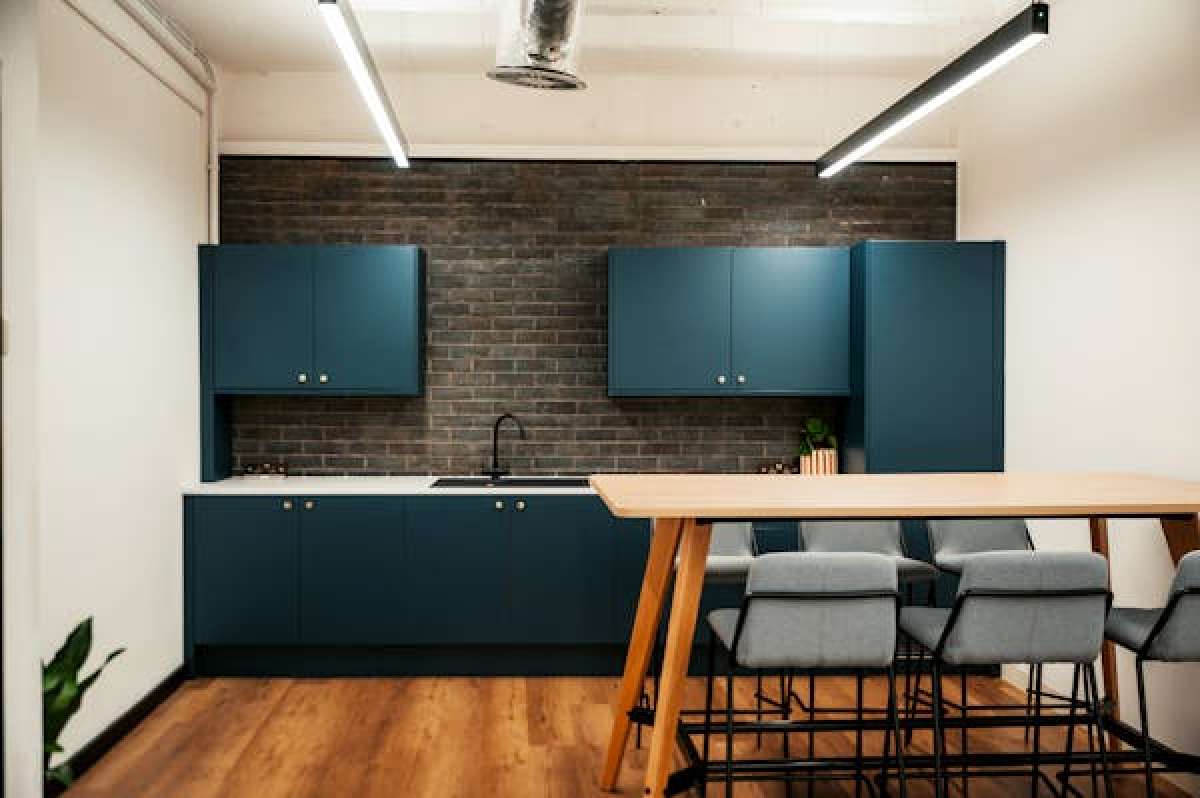 Office in London - photo 4