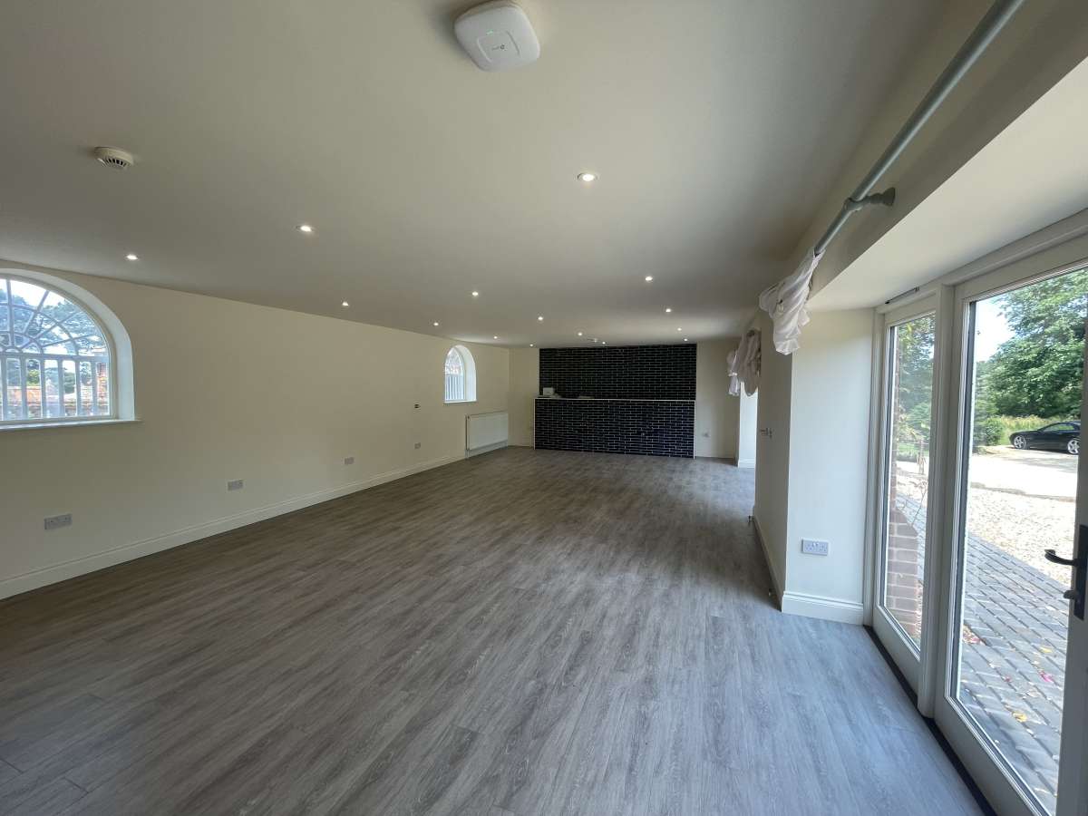 Office in King's Lynn - photo 3