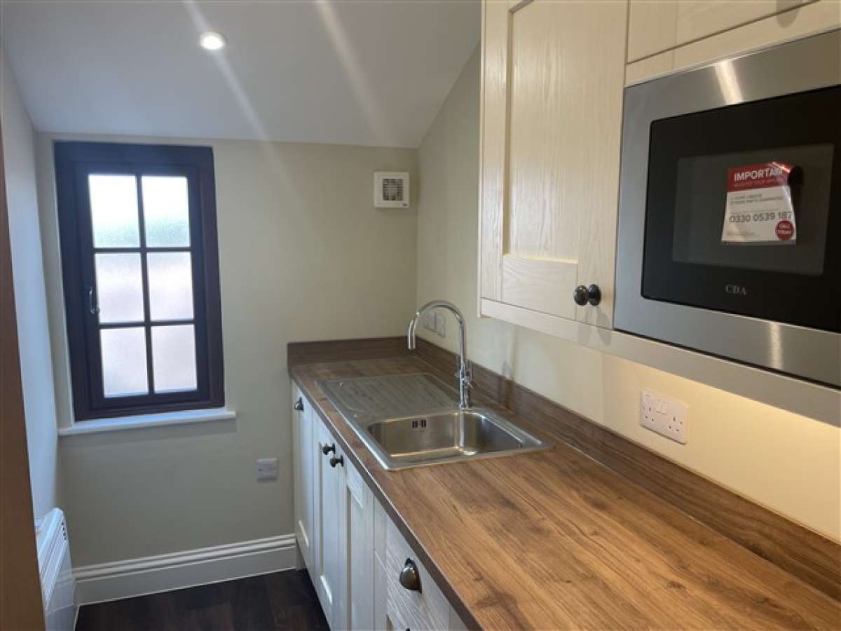 Office in Andover - photo 4