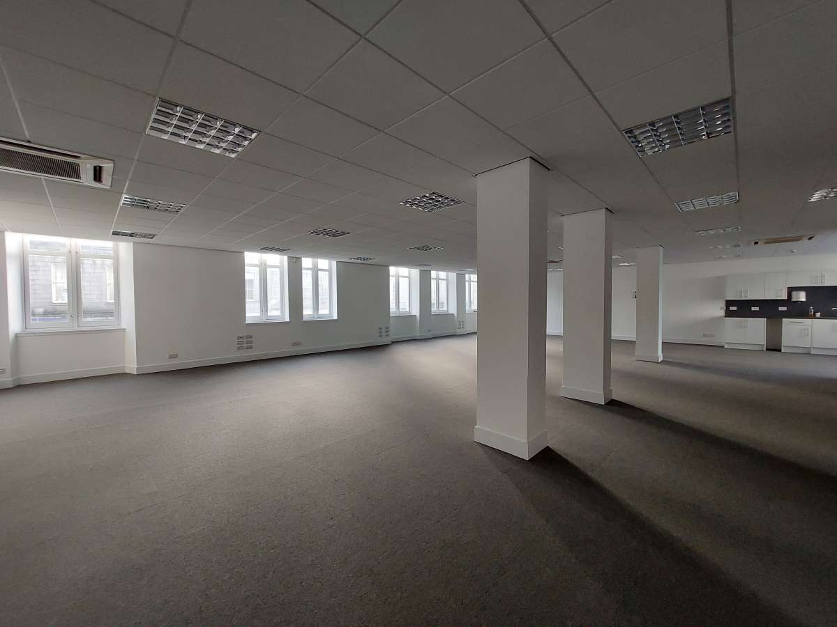 Office in Aberdeen - photo 2