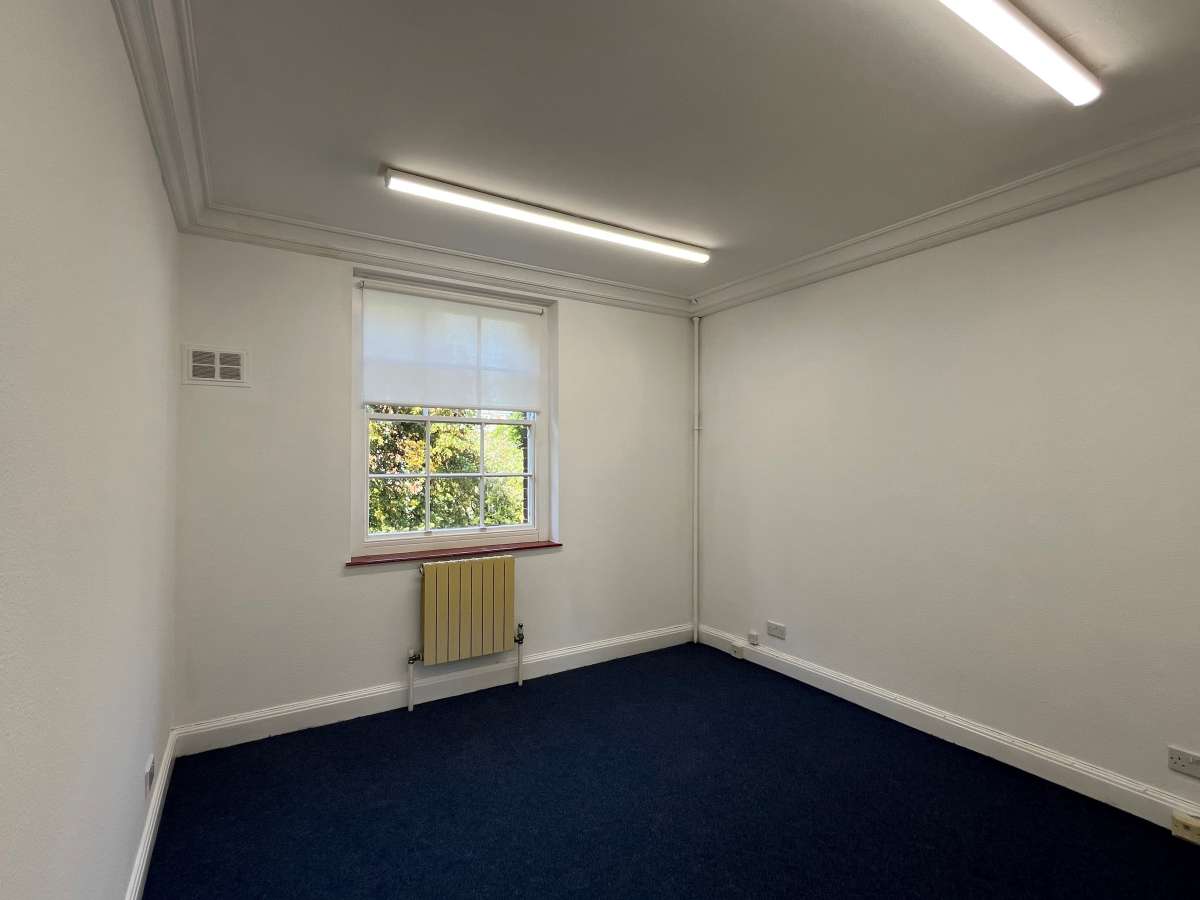 Office in Exeter - photo 4