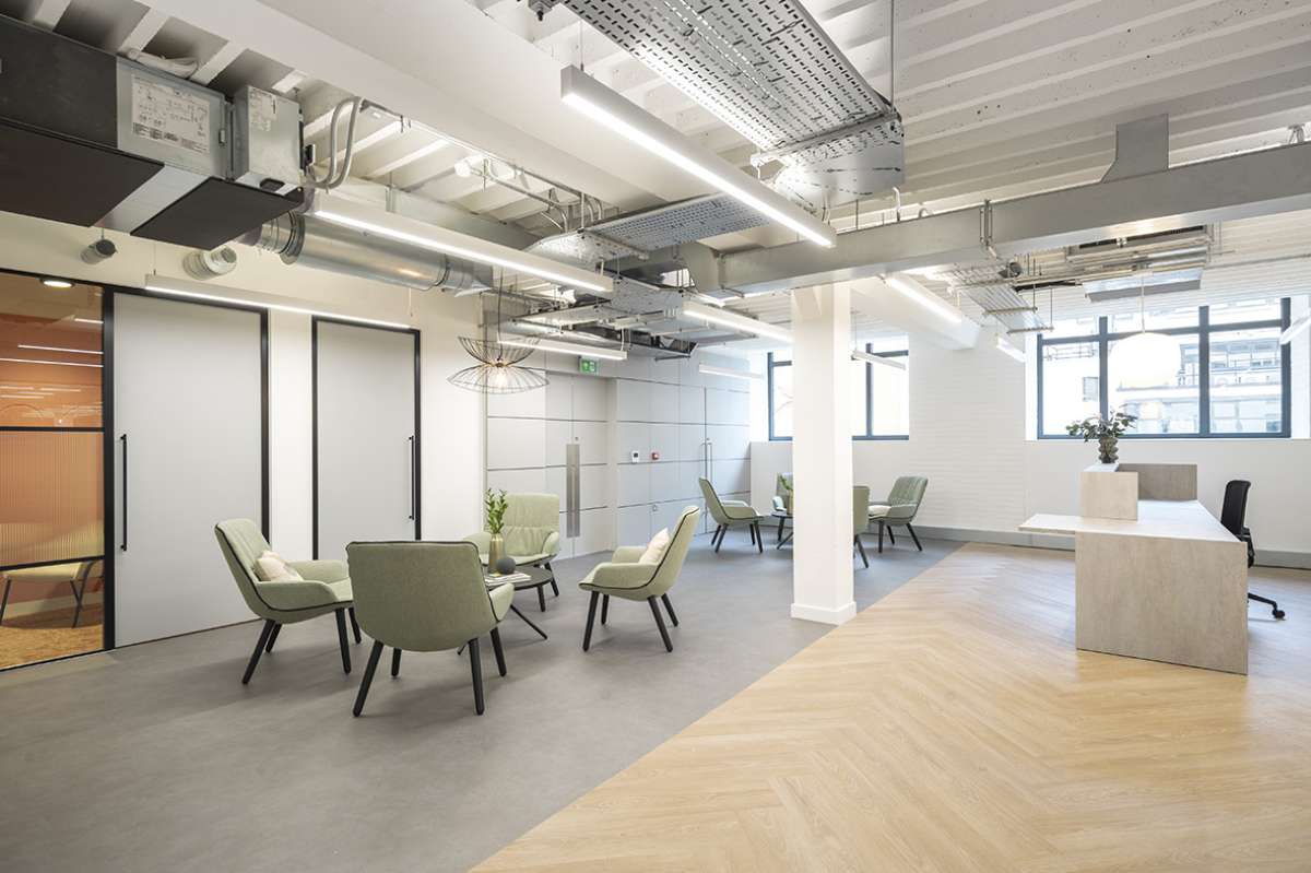 Office in London - photo 2