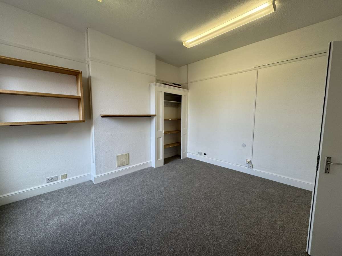 Office in Peterborough - photo 3