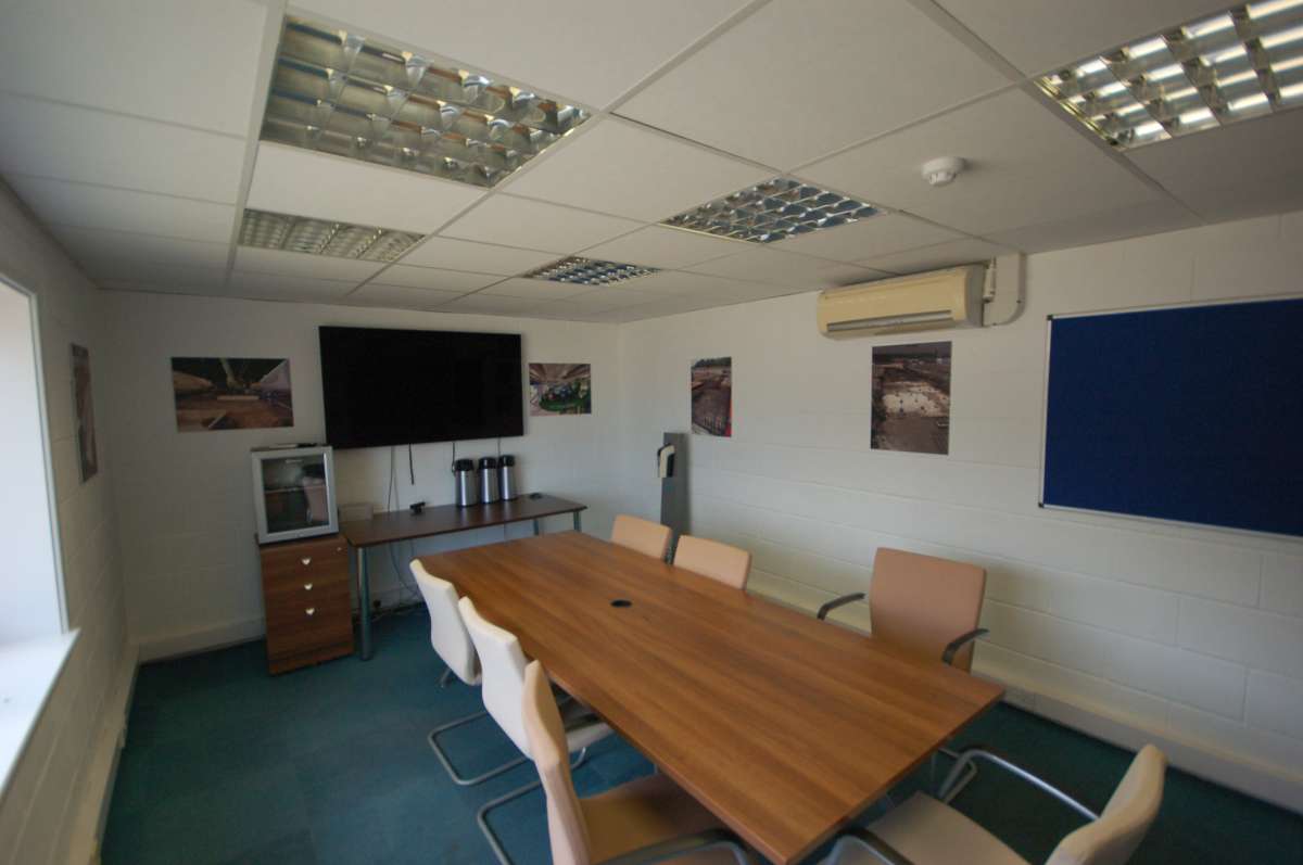 Office in Lutterworth - photo 4