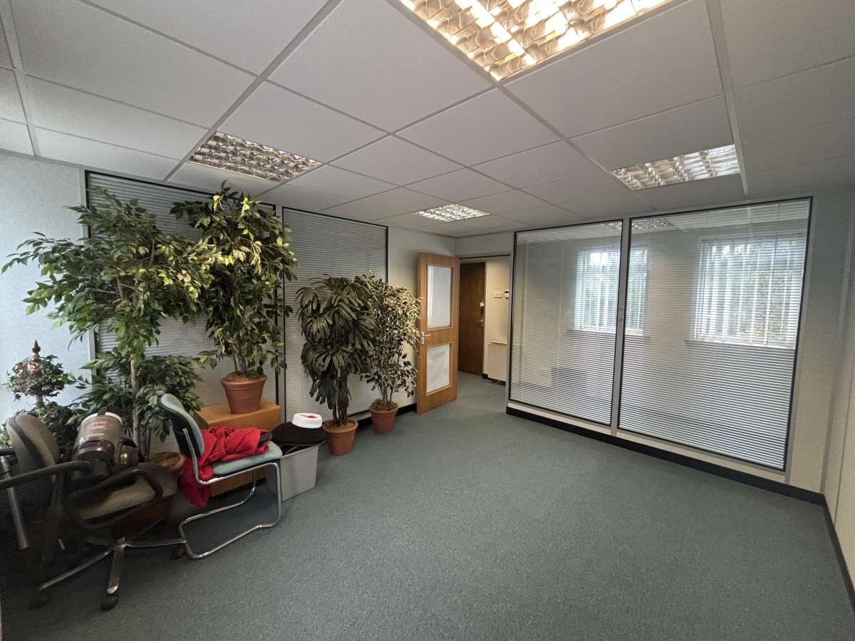 Office in Mickleover - photo 2