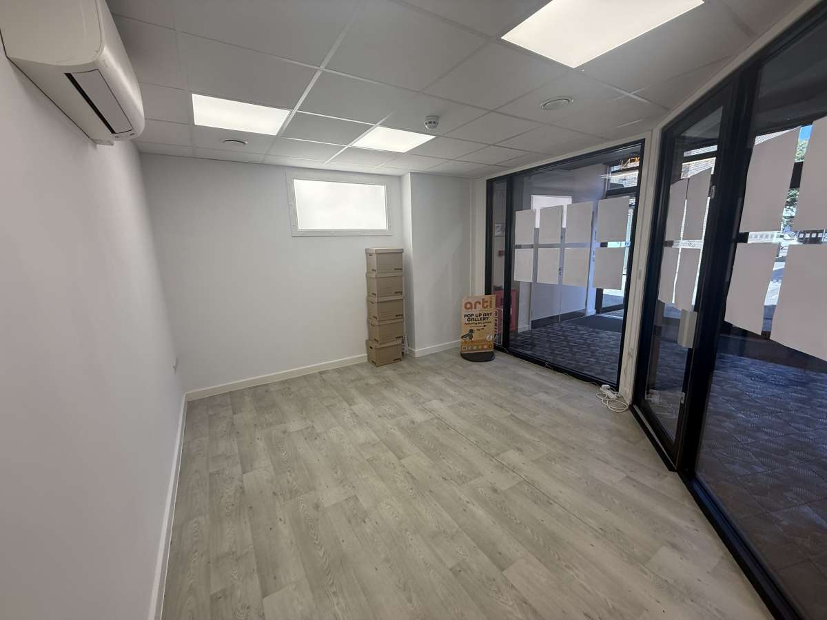 Office in Belper - photo 3