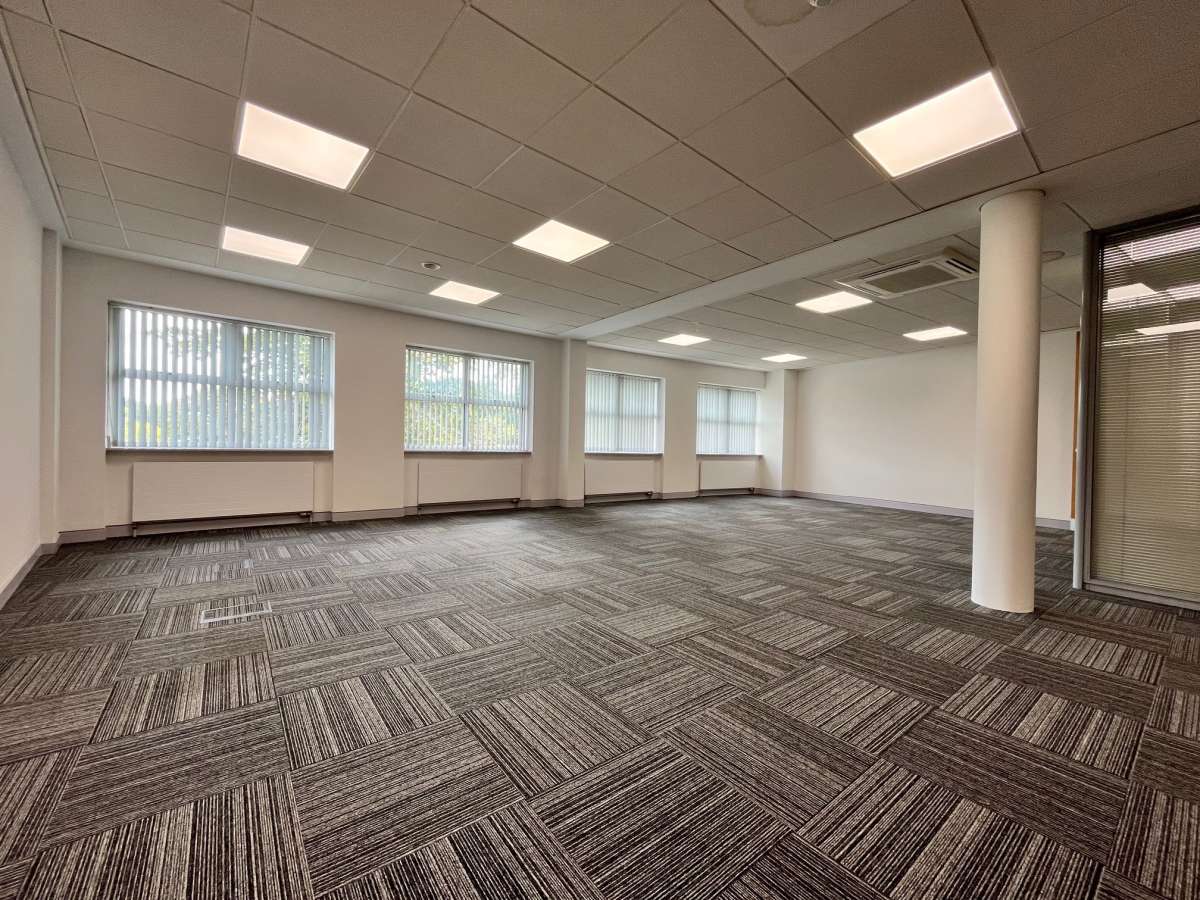 Office in Colchester - photo 2