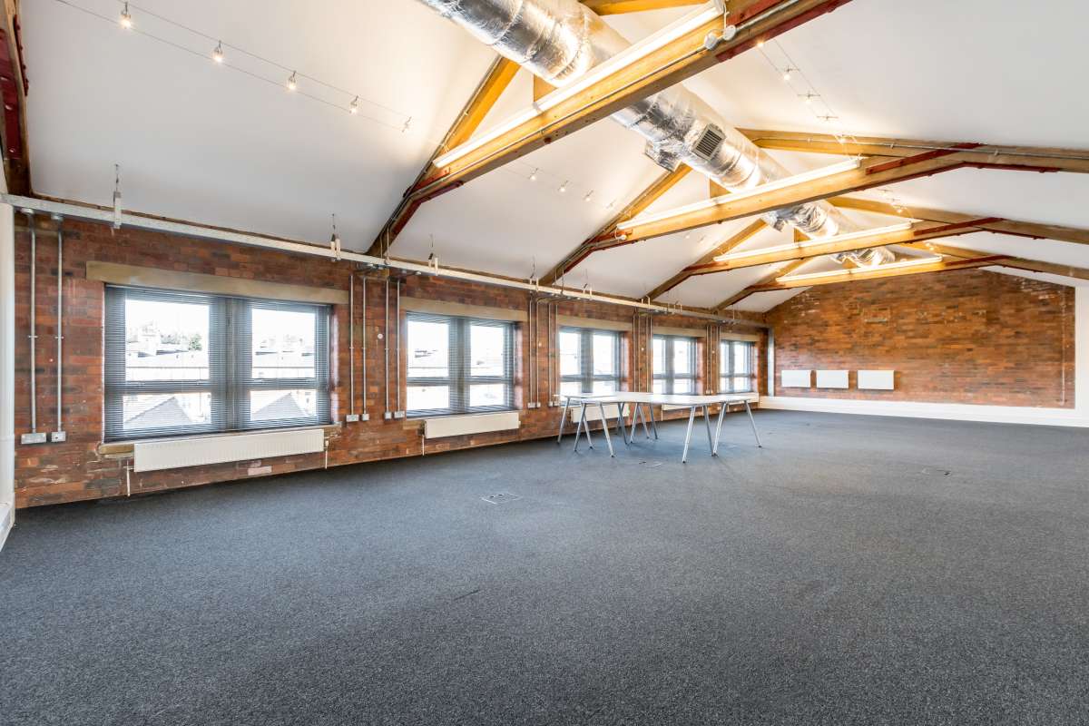 Office in Halifax - photo 2