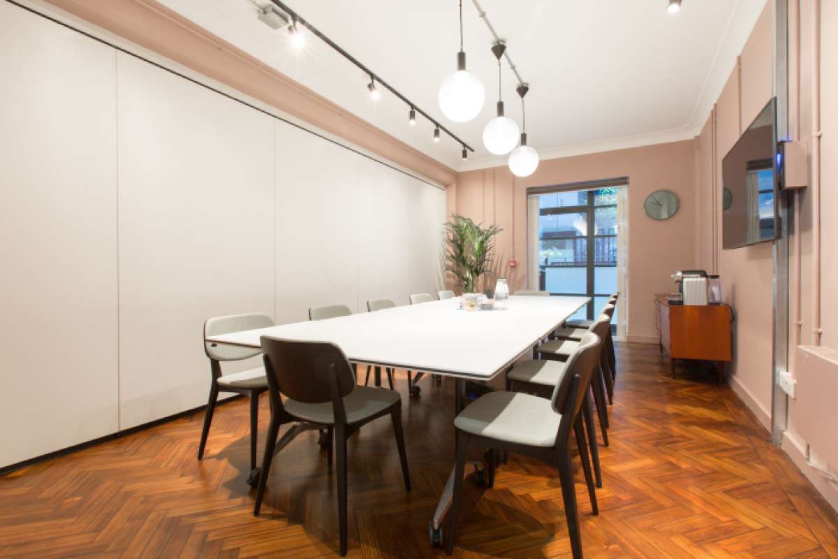 Office in London - photo 4