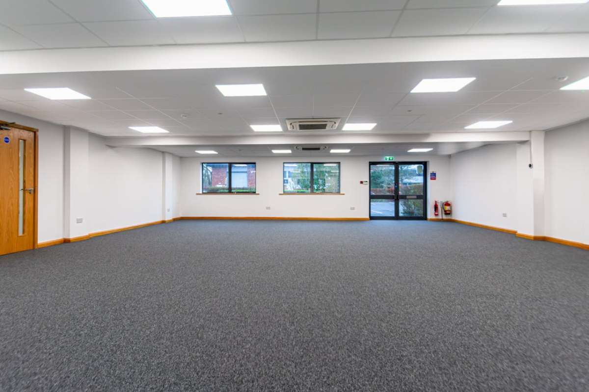 Office in Ringwood - photo 3