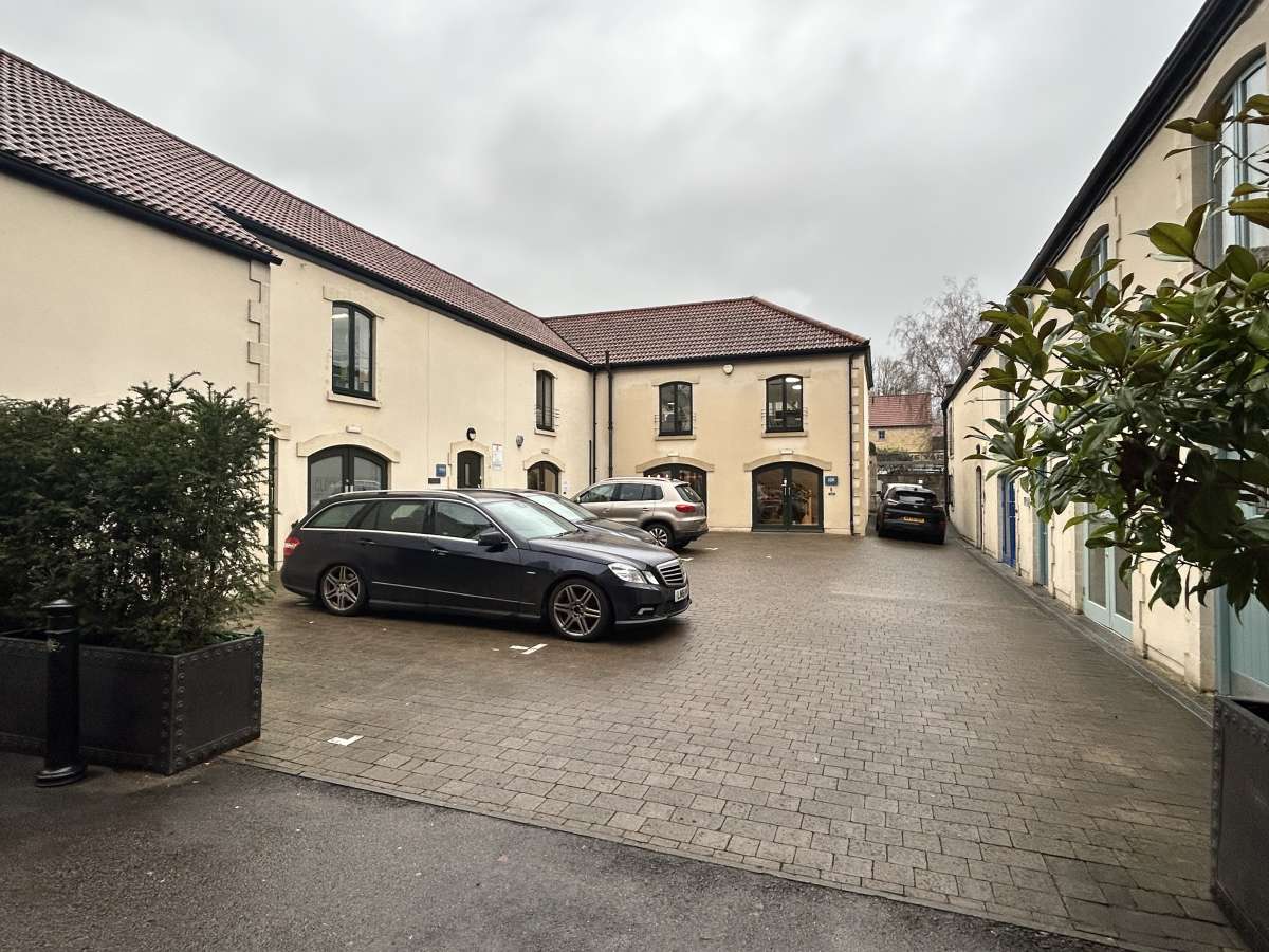 Office in Bath - photo 2