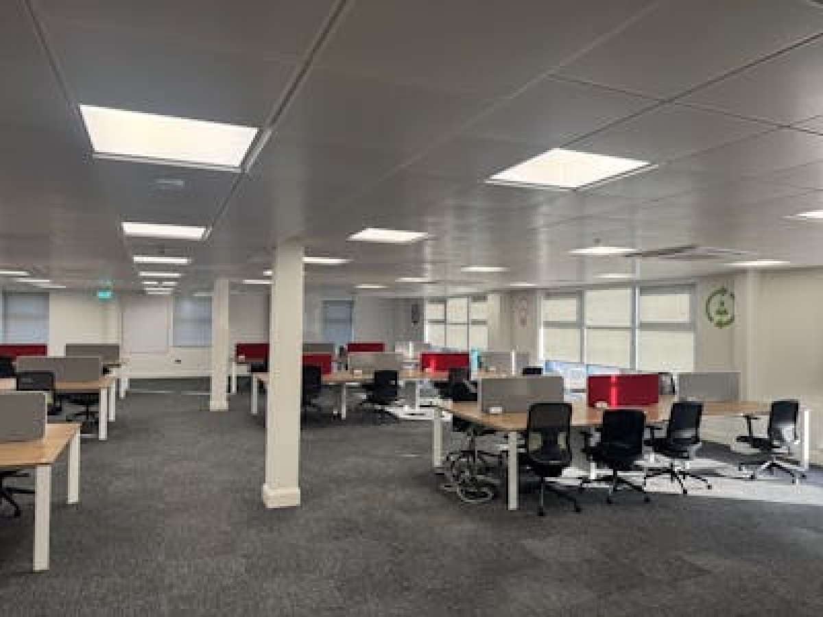 Office in Peterborough - photo 4