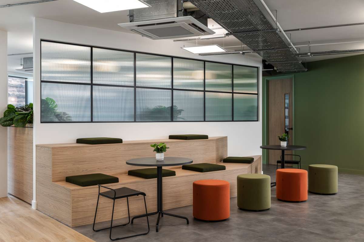 Office in Guildford - photo 4