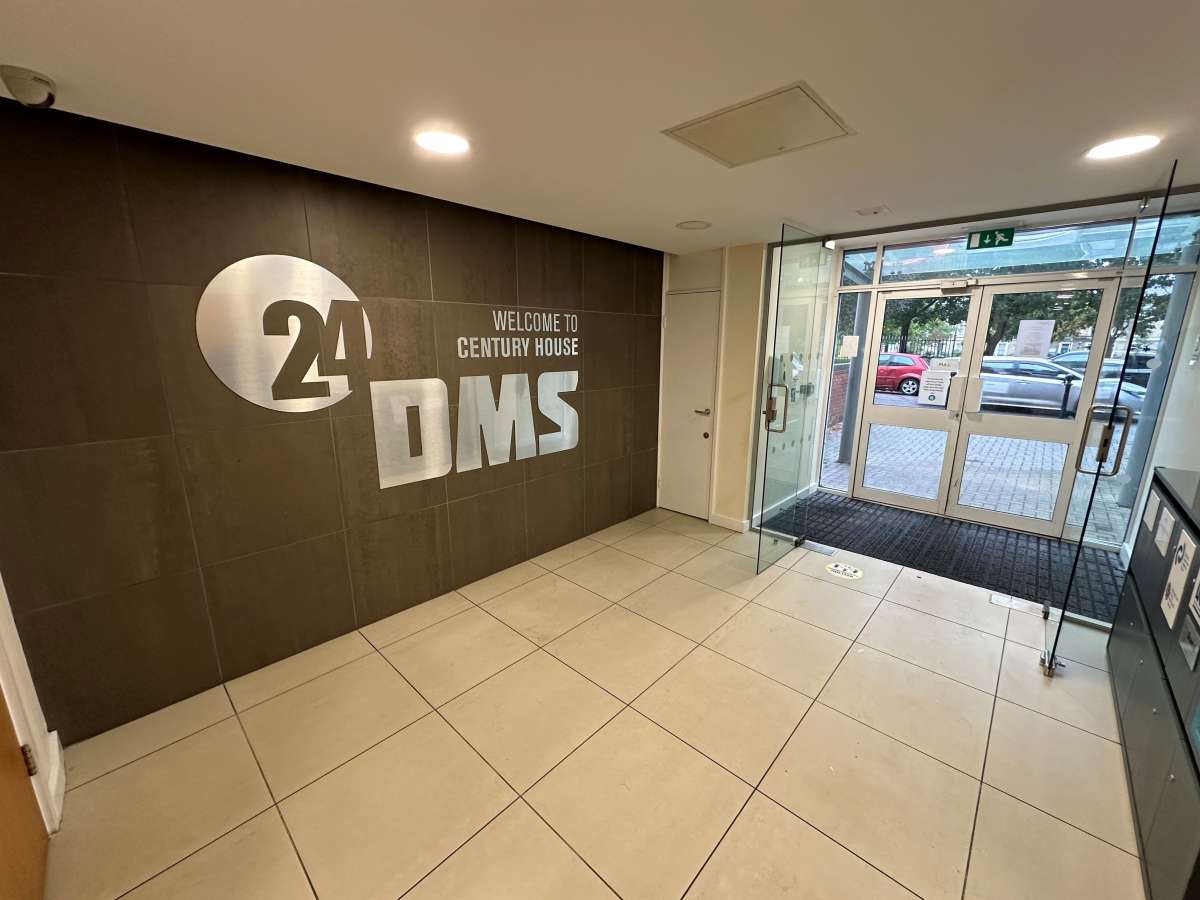 Office in Leicester - photo 2