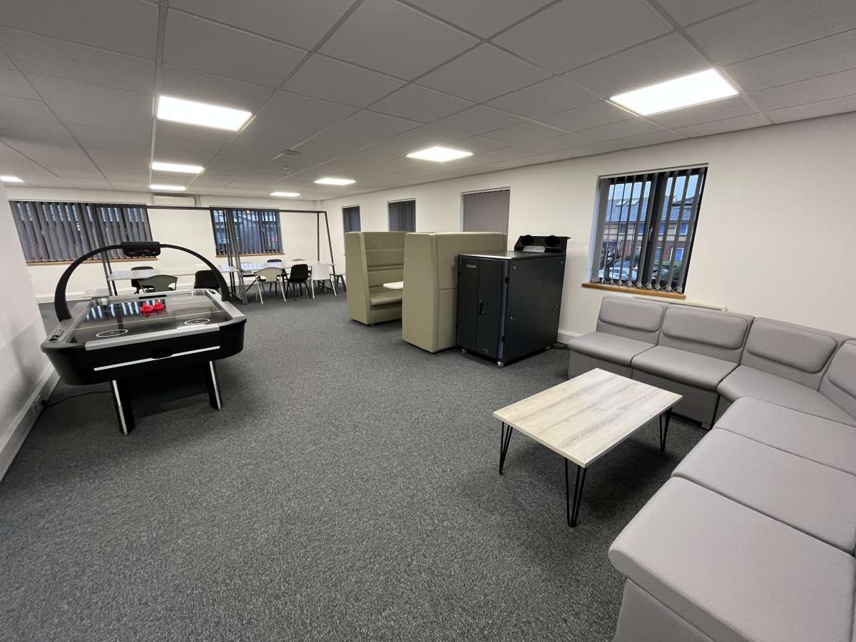 Office in Lutterworth - photo 2