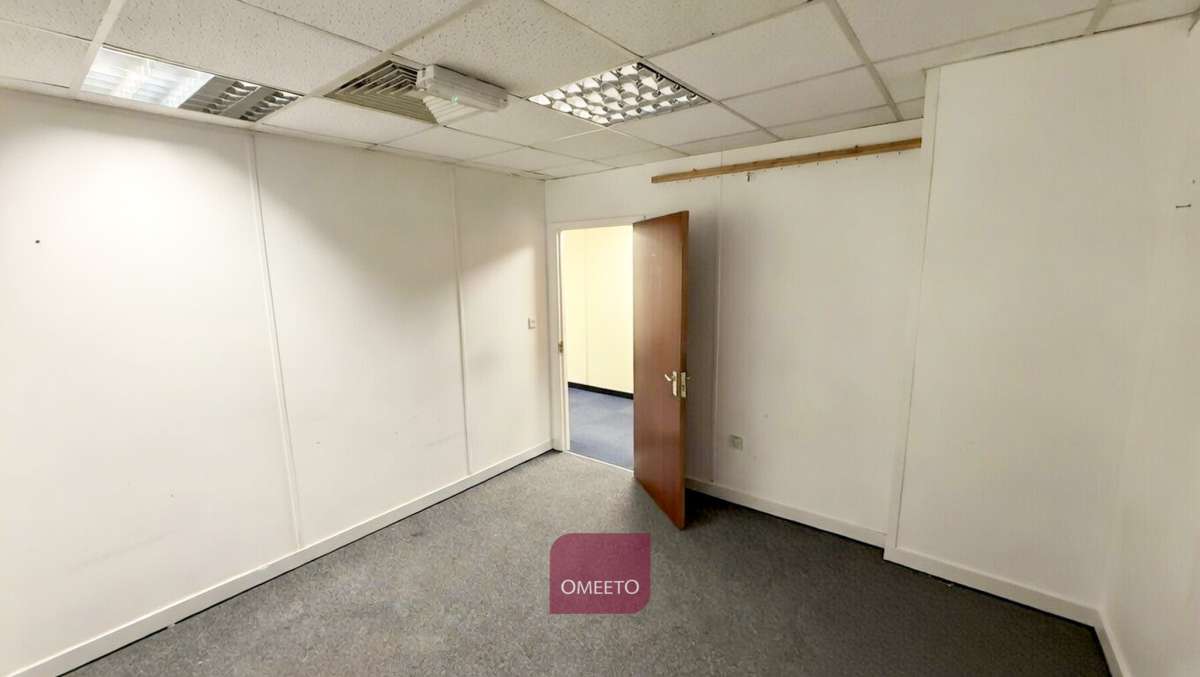 Office in Ripley - photo 2