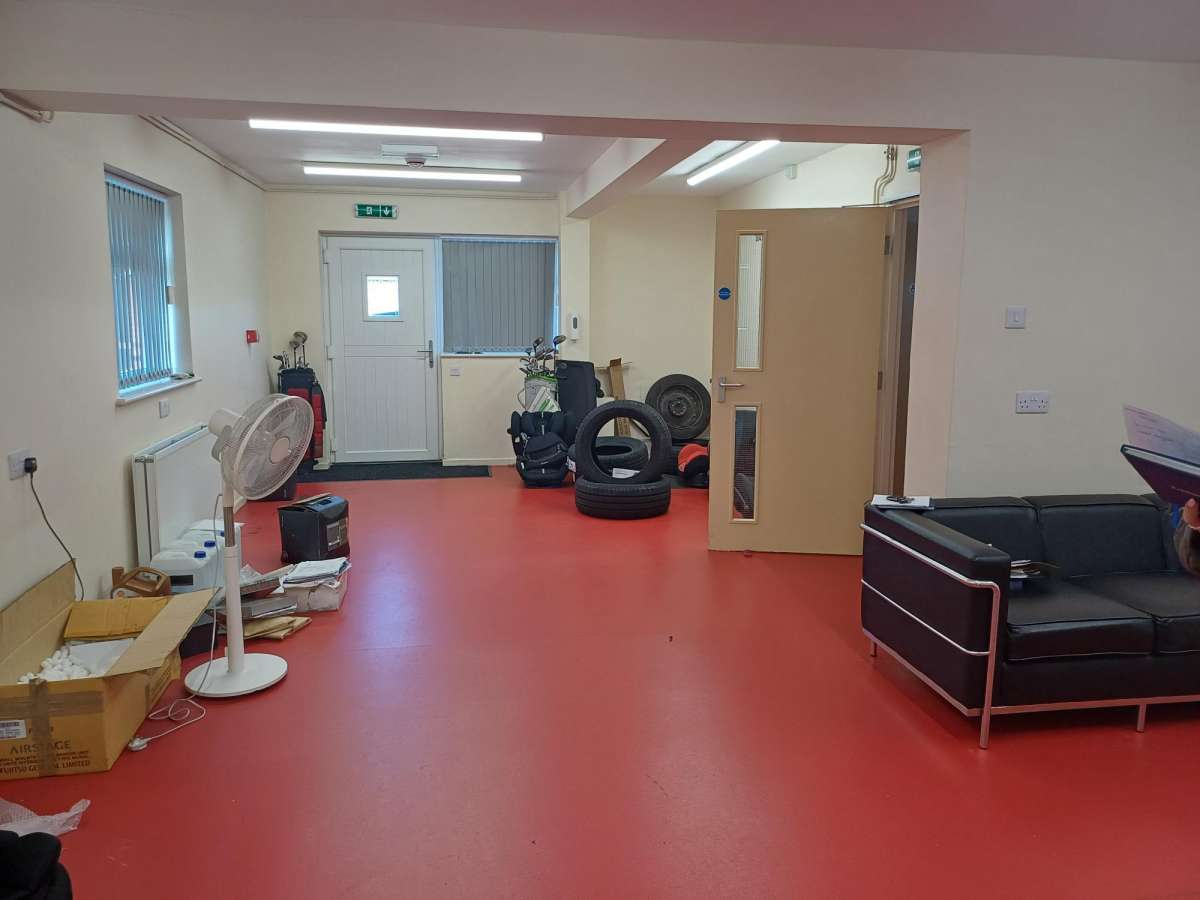 Office in Peterborough - photo 4