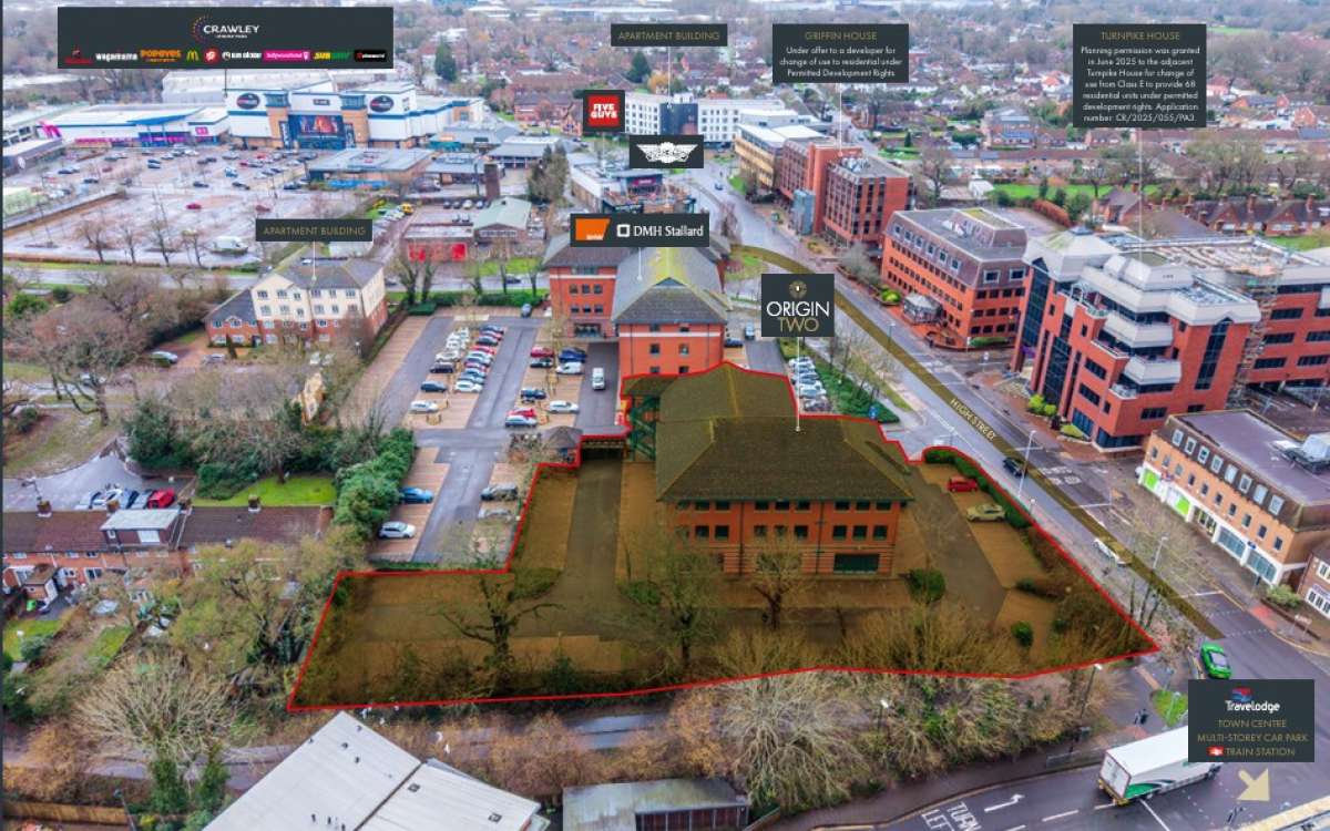 Office in Crawley - photo 2