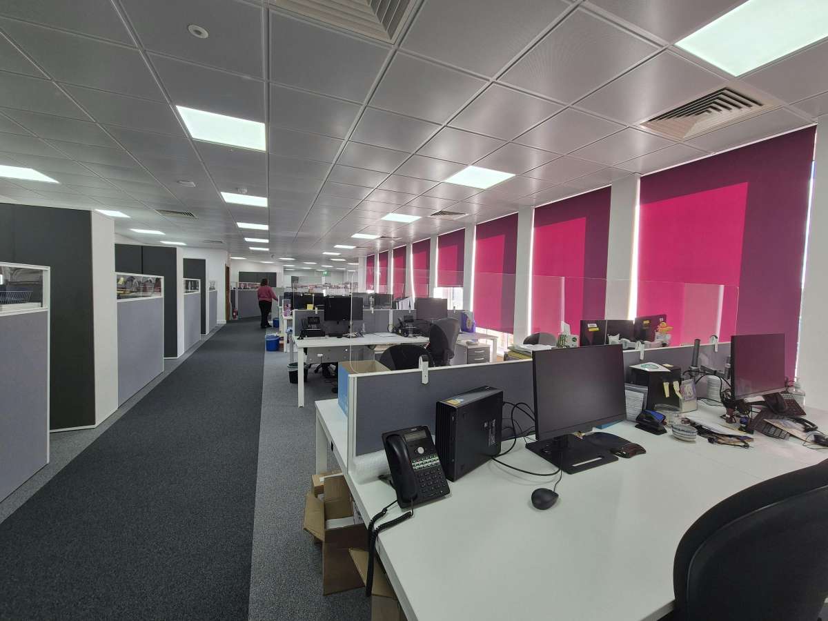 Office in Maidstone - photo 3