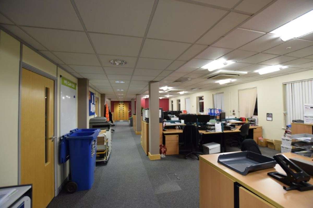 Office in Ipswich - photo 2