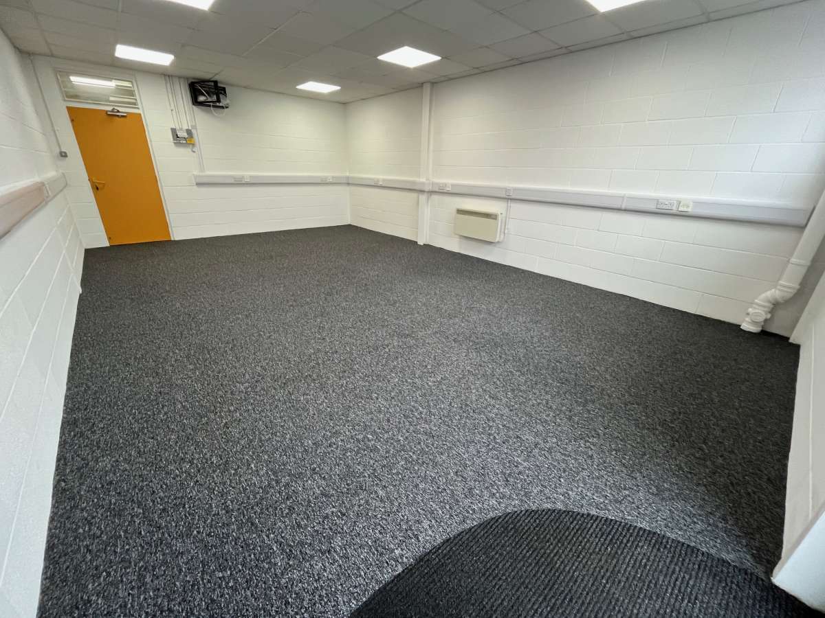 Office in Colchester - photo 4