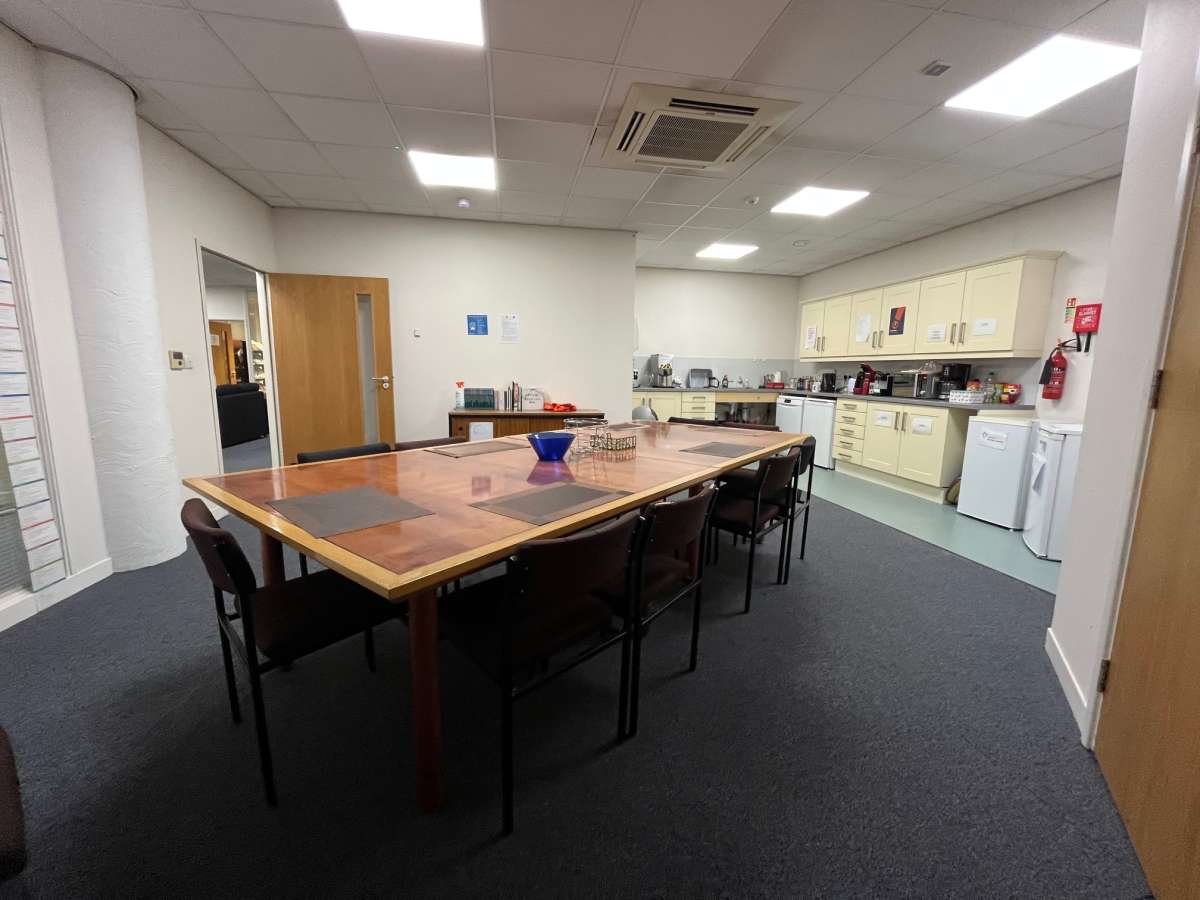 Office in Colchester - photo 4