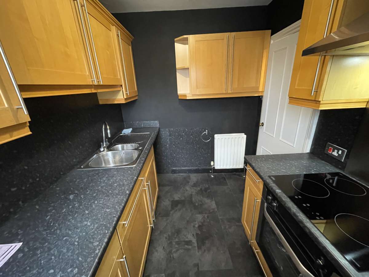 Office in Wetherby - photo 2