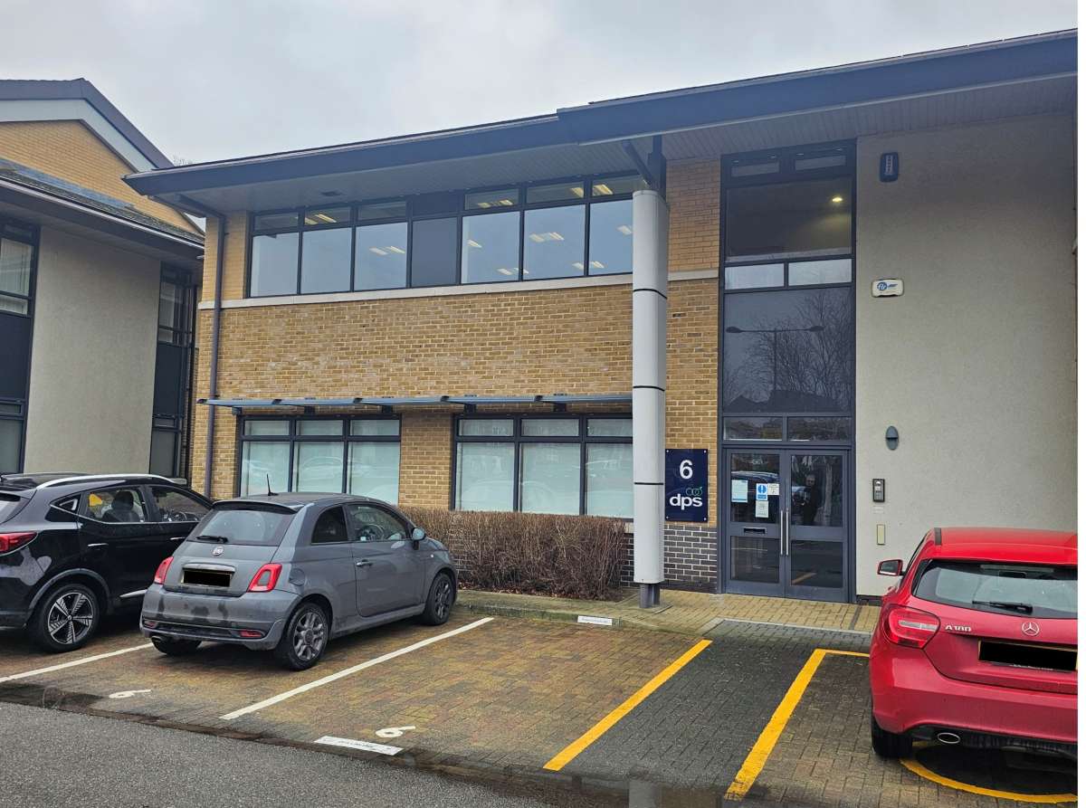 Office in Sittingbourne - photo 2