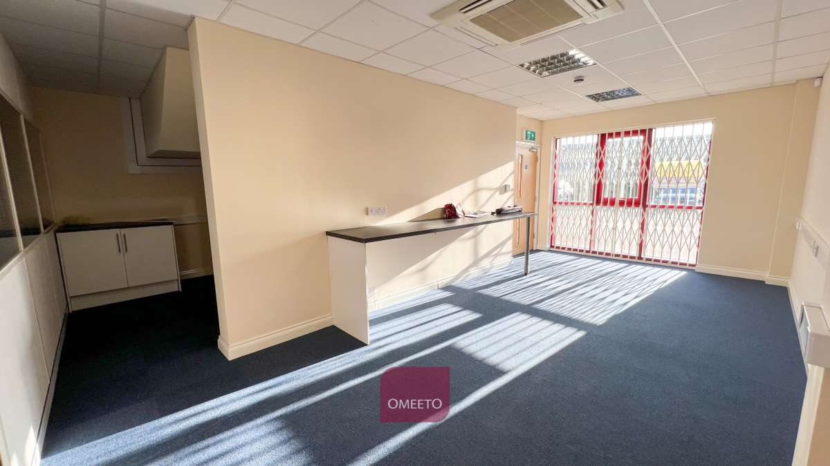 Office in Derby - photo 2