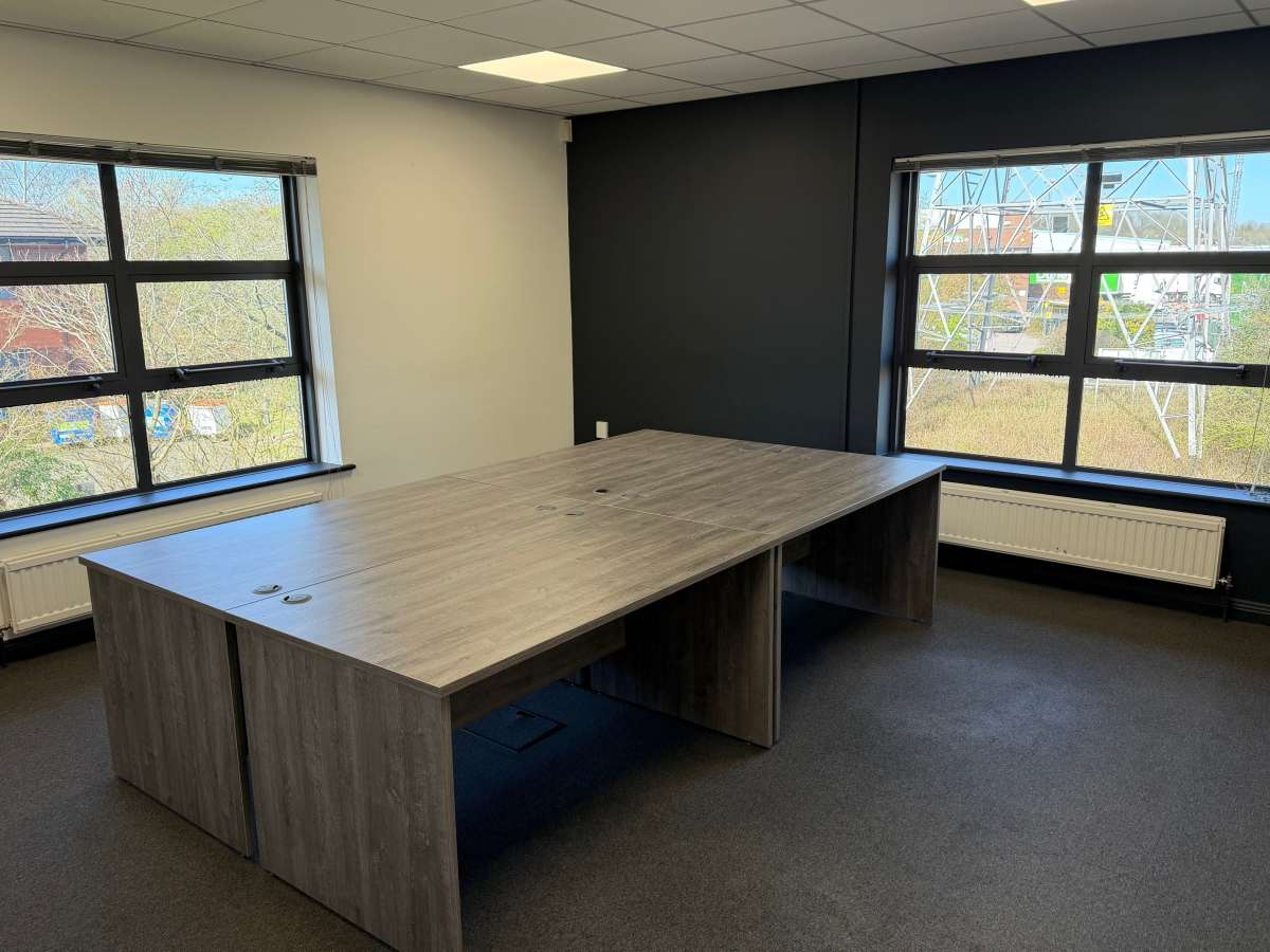 Office in Leicester - photo 3