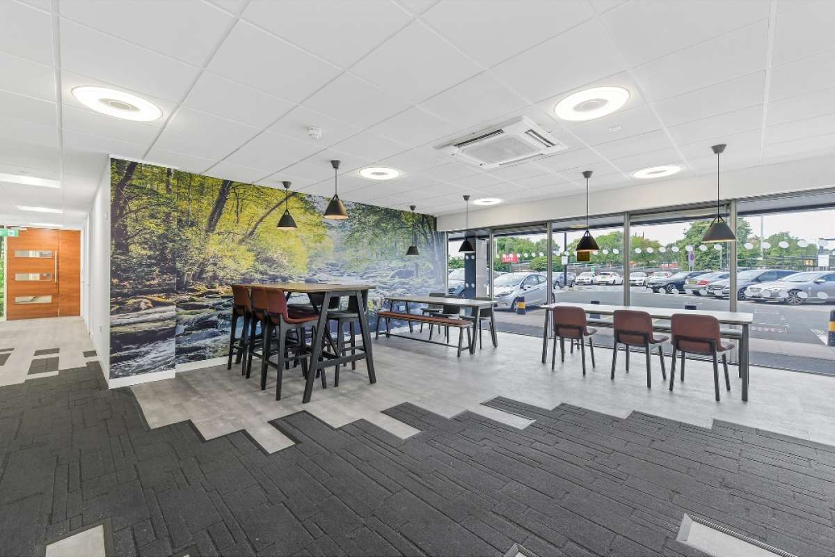 Office in Derby - photo 3