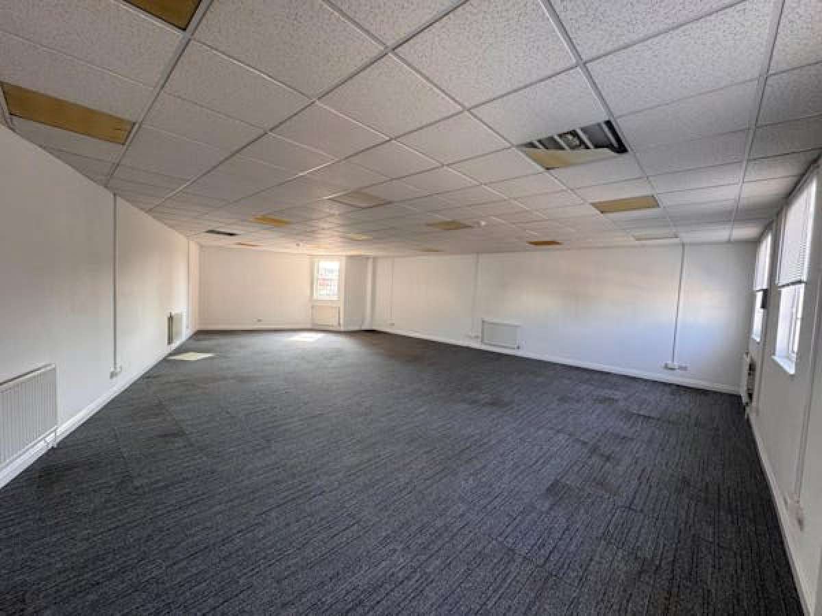 Office in Worcester - photo 2