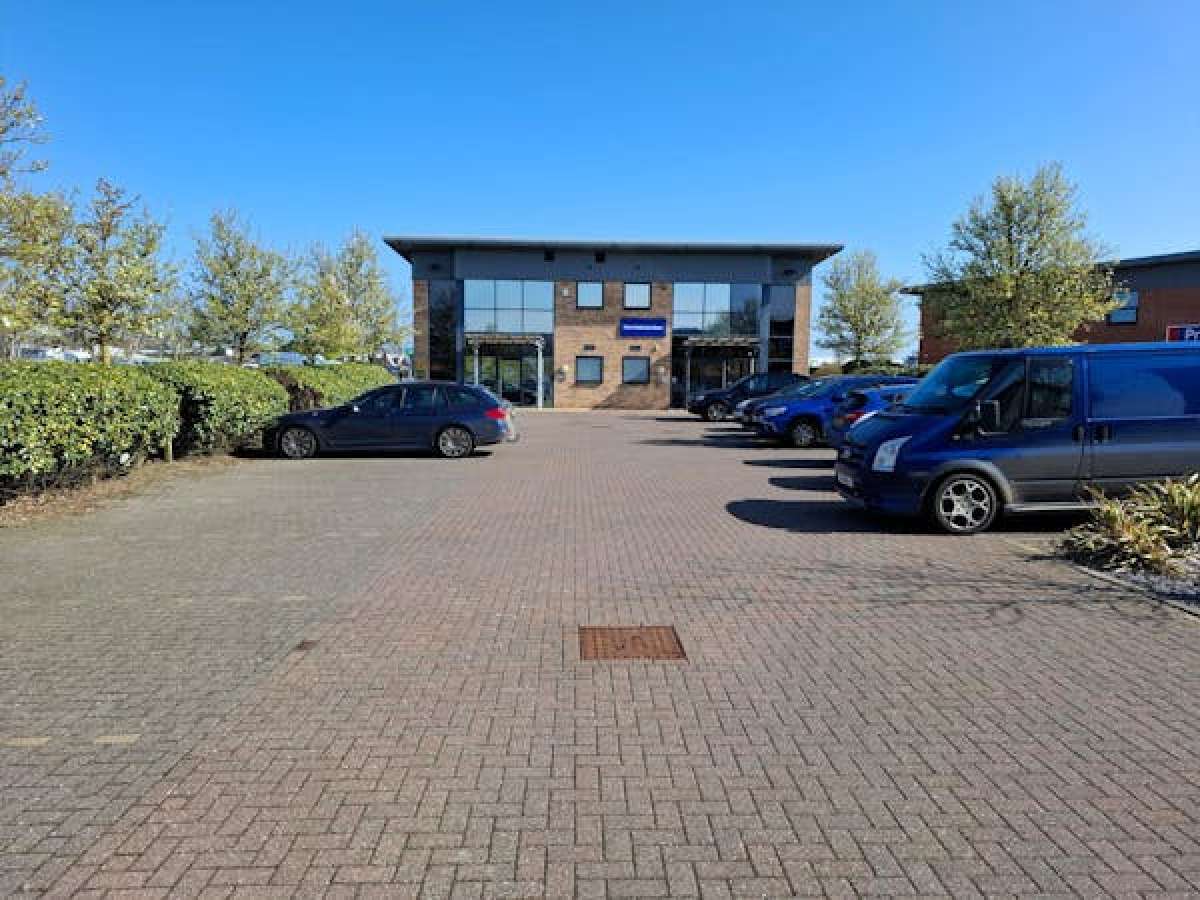 Office in Scarborough - photo 2