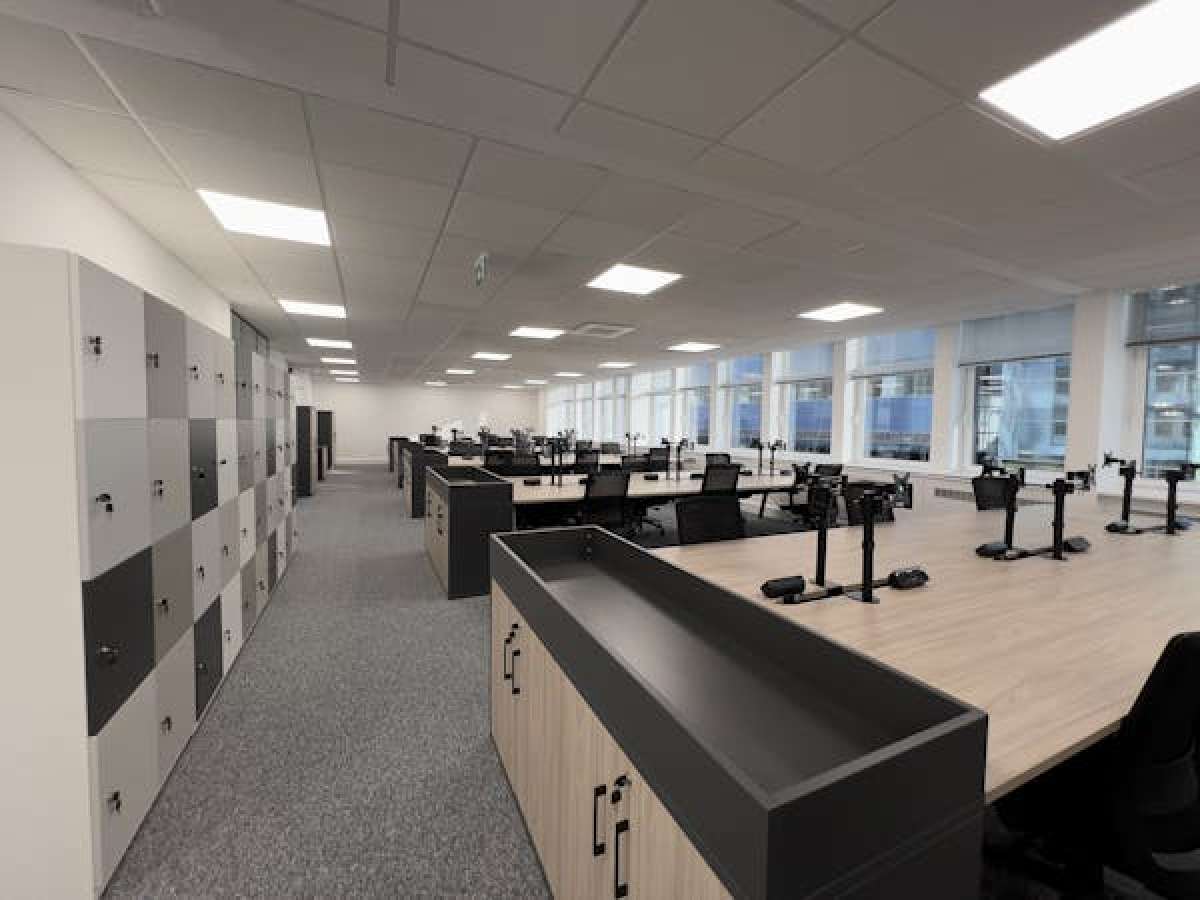 Office in London - photo 2