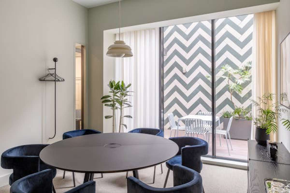 Office in London - photo 4