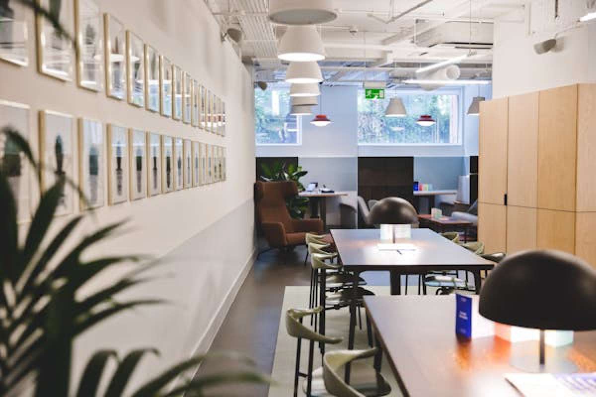 Office in London - photo 2