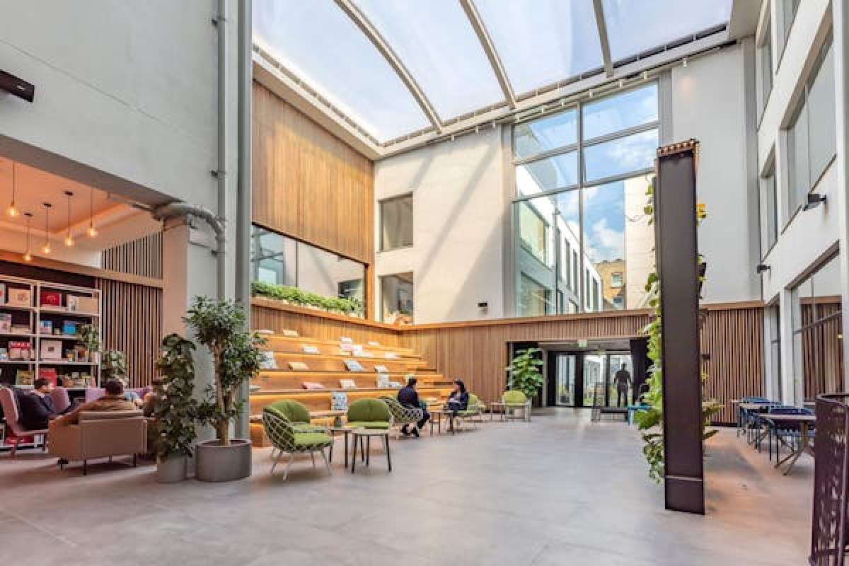 Office in London - photo 2