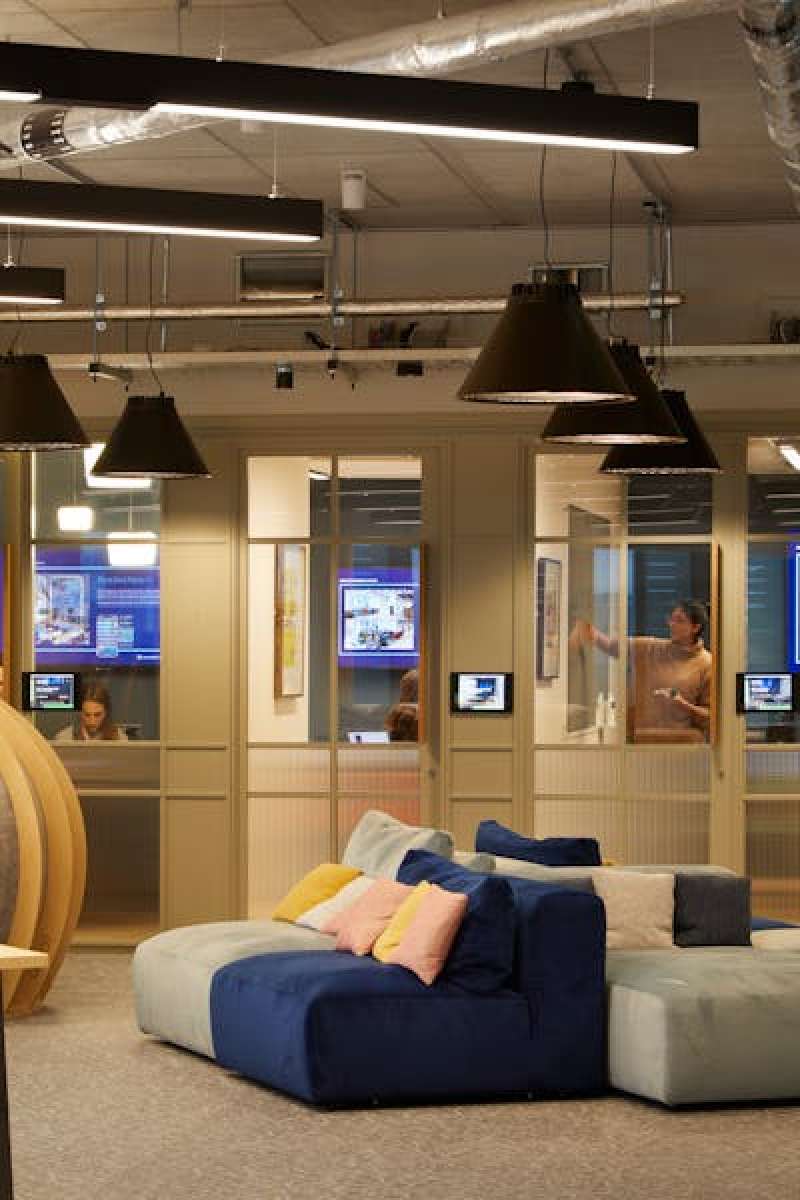 Office in London - photo 4