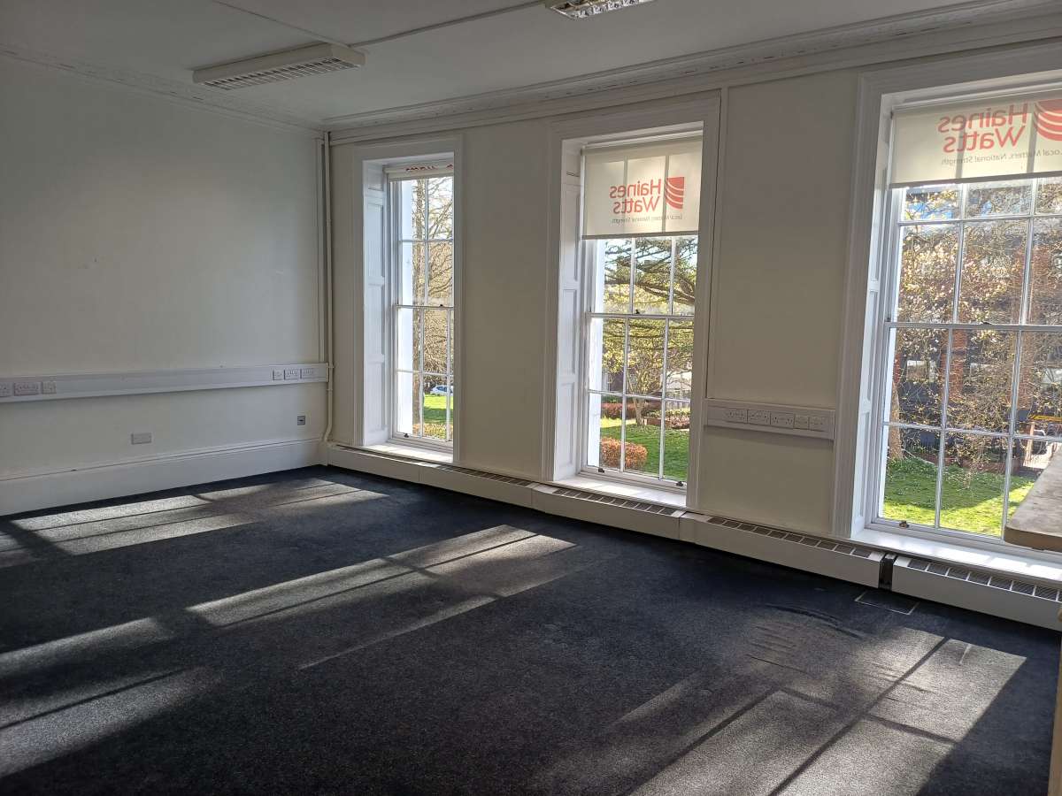Office in Exeter - photo 3