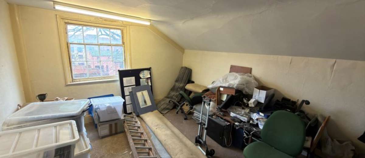 Office in Derby - photo 4