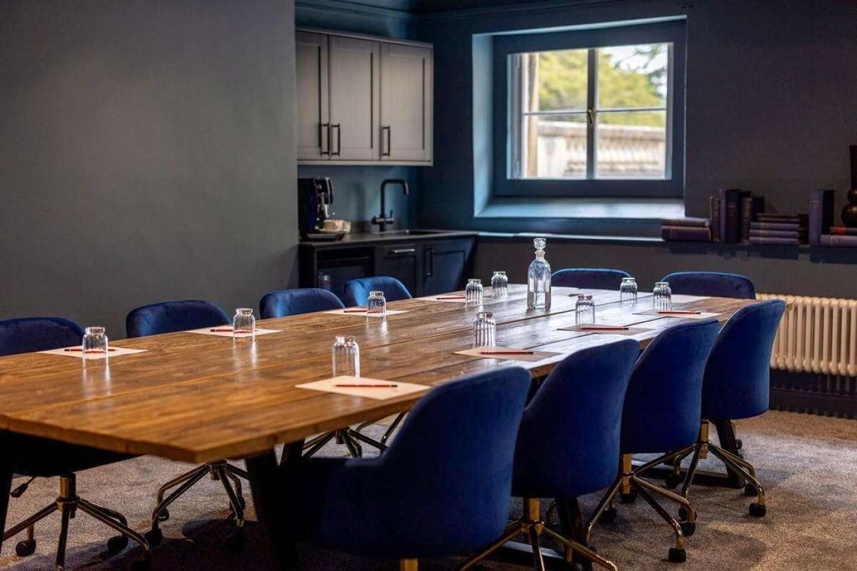 Office in Corsham - photo 3