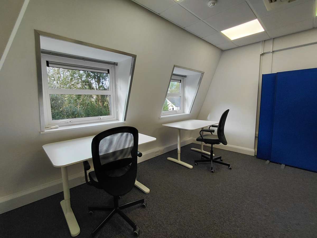 Office in Westerham - photo 3