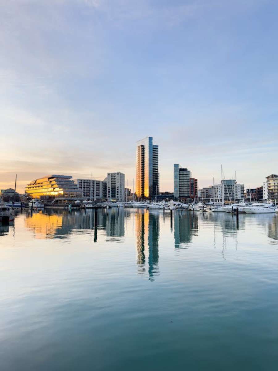 Office in Southampton - photo 2