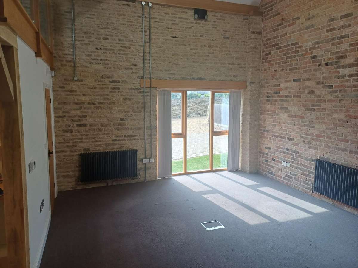 Office in Wadenhoe - photo 3