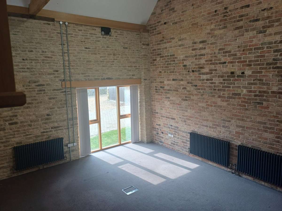 Office in Wadenhoe - photo 4