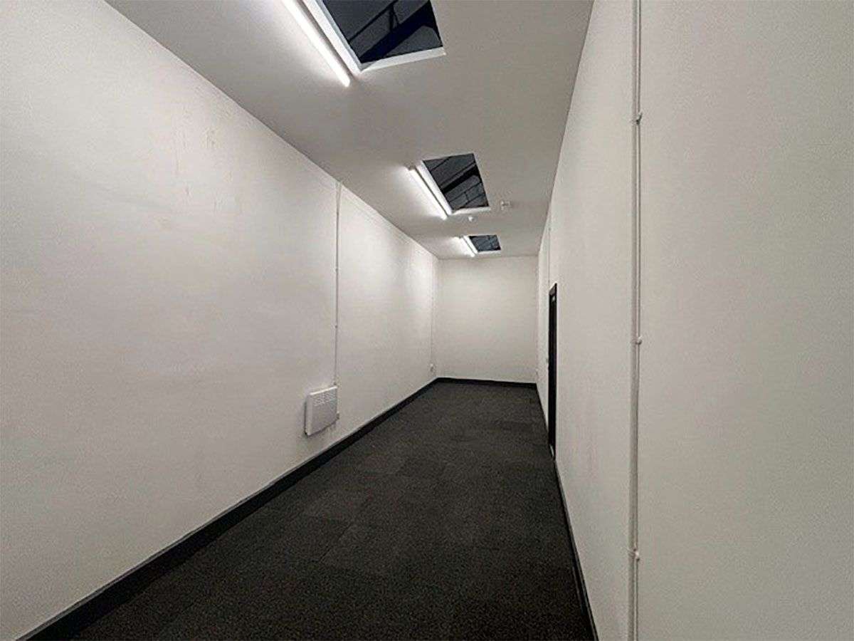 Office in Liverpool - photo 3