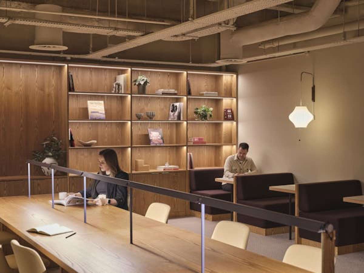 Office in London - photo 4